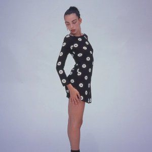 Realisation Par THE COSIMA in 90's Daisy NWT